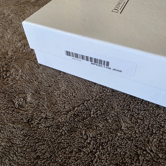 Dooney & Bourke Pebble Grain Small Flap Credit Card Wallet Teal Blue NIB NWT - Picture 11 of 14